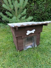 Dog kennel