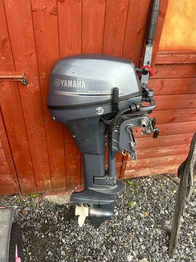 Yamaha F9.9 long shaft and F15short shaft