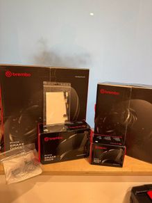 Band new discs and pads front+rear