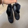 womans boots Image 3