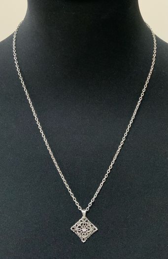 Vintage Fillagree Pendant