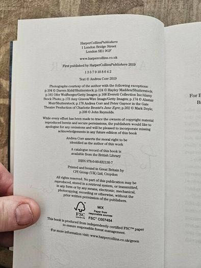 Andrea Corr. Barefoot Pilgrimage. A Memoir. Signed First Edition Hardback With Dustjacket In Very Good Condition.  See Photos For Same.