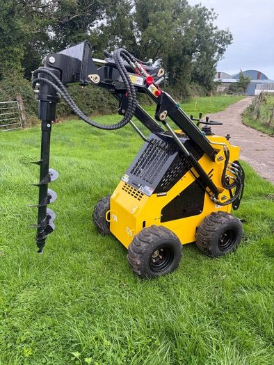 Mini Skid Steer Loader/Mini Digger Hydraulic Auger