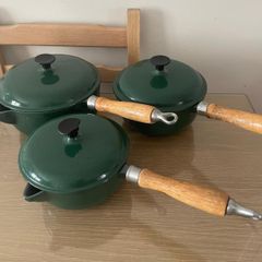 Green cast iron saucepans
