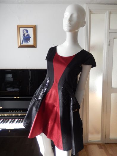Hinks Taylor Designer Dress Goth Rock Chick New !