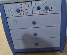 Kid drawer table