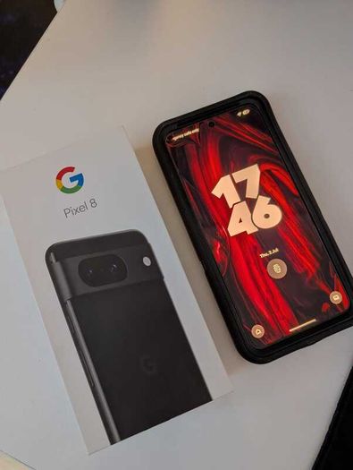 Google Pixel 8 128GB - Immaculate - Box, Cable, OtterBox + Extra Case