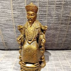 Chinese Mandarin Statuette