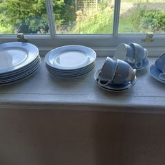 24 piece Burce oldfield Doulton china
