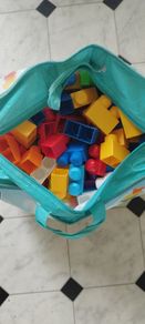 Mega blocks