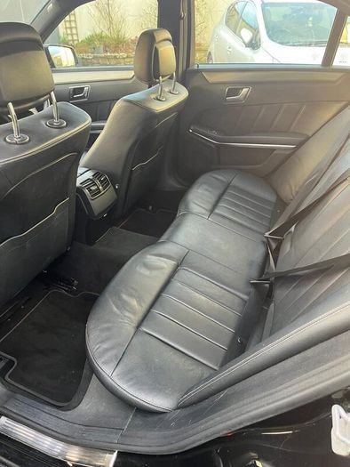 Mercedes E220