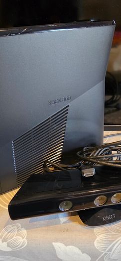 Xbox 360 S