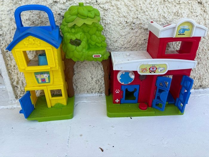 Fisher Price Little People Fire & Rescue Station