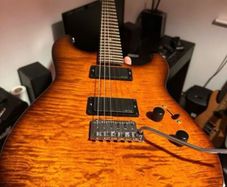 US Custom guitars full honduras mahogany high spec