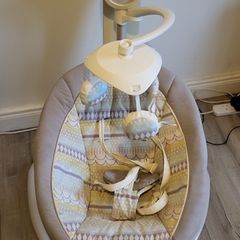 Baby swing