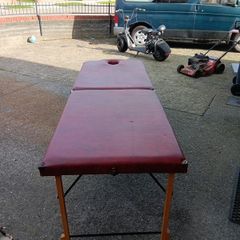 Foldable Massage Table