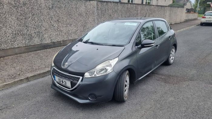 Peugeot 208 2013