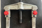 bearing puller