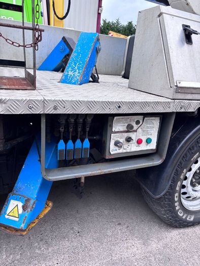Toyota cherry picker