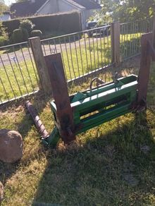 McHale bale Handler