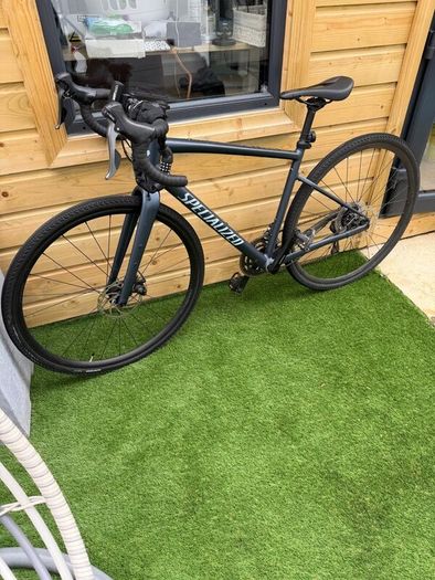 Specialized Diverge Gravel Bike (54cm)