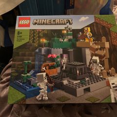 BNIB Lego 21189 Minecraft