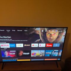 Sharp 32" Smart Tv