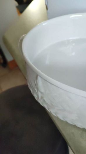Royal Worcester Fine Porcelain Covered Casserole Dish, England