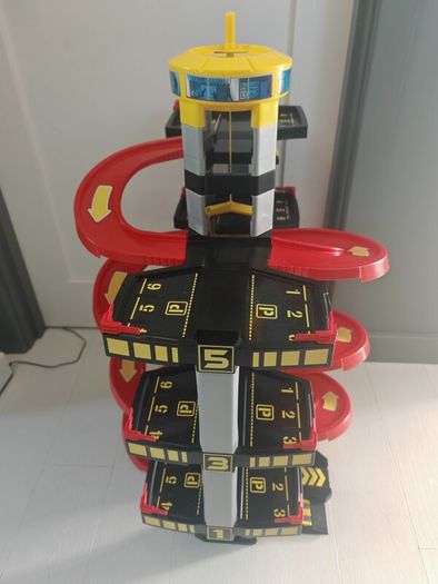 kids multilevel carpark toy
