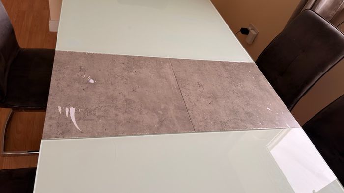 Extending Dinning Table with 6 Chairs