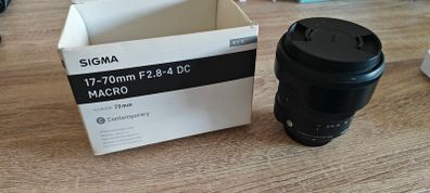 Sigma 17-70mm f/2.8-4 DC Macro Lens