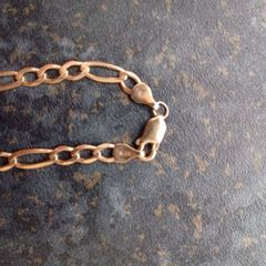 gold bracelet