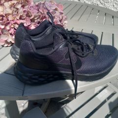 Trainers