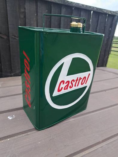 castrol oil can
