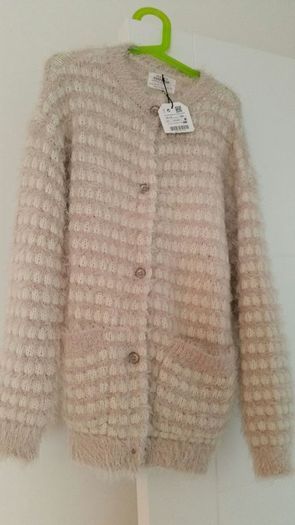 Brand new zara cardigan size 13-14 years