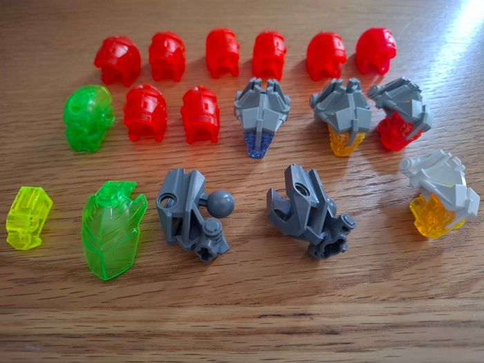 Lego Bionicle Head Connector Pieces