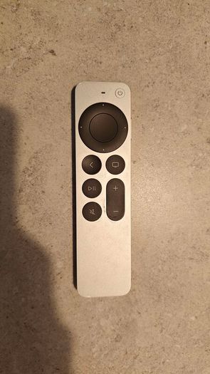 Apple TV HD 32GB (A1625) + Siri Remote (A2540)