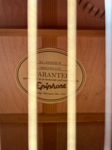 Epiphone EJ200 SCE Jumbo Acoustic Guitar