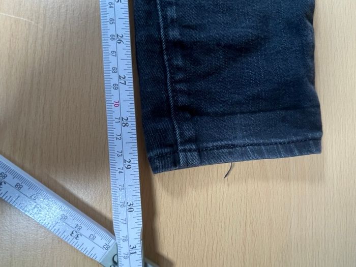 LEVI'S 711 Black Denim Slim Skinny Jeans Womens W28 L29