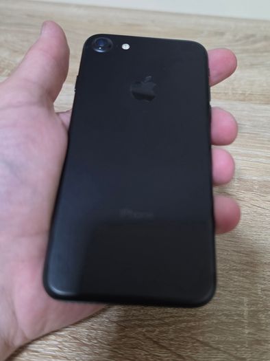 Apple iPhone 7 black
