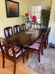 Solid Wood Extendable Dining Table & Chairs