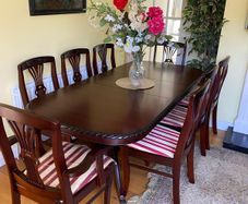Solid Wood Extendable Dining Table & Chairs