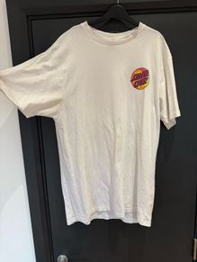 Santa cruz tshirt white