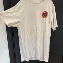 Santa cruz tshirt white