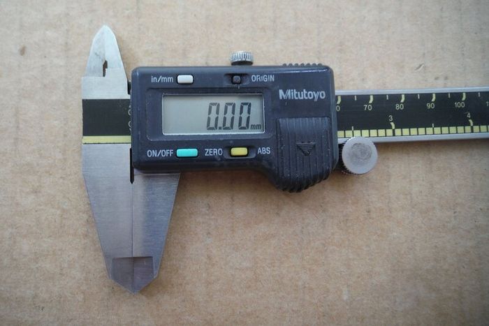 Mitutoyo digital caliper 0-150 mm