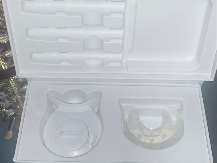 Hismile teeth whitening kit