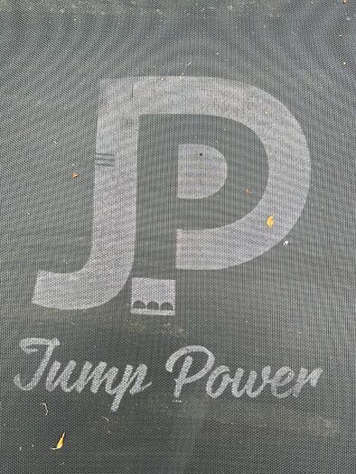 Trampoline