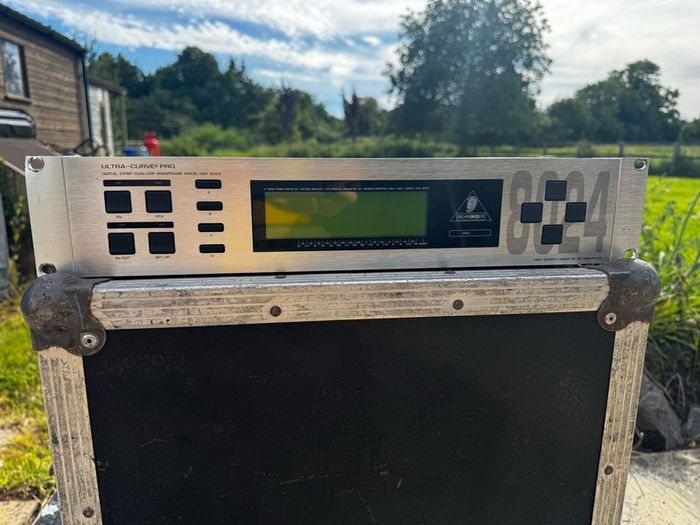 Behringer Ultracurve Pro DSP8024