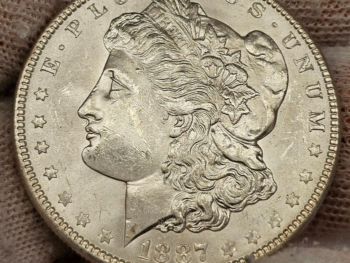 USA United States Silver 1887 Morgan Dollar Beautiful Uncirculated Lustrous Superb!