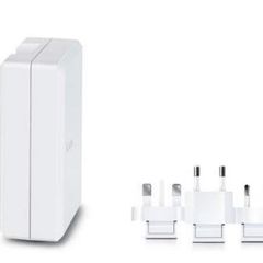 iLuv I108 Fold-able Universal USB AC Adapter for iPod devices - 110/240 VAC